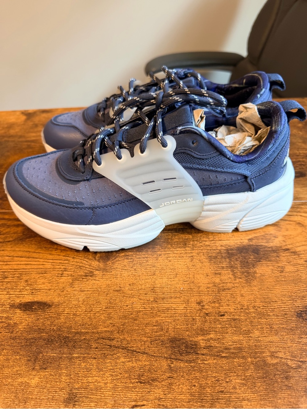 Jordan Navy Blue and White Sneakers No Lid Box 11M